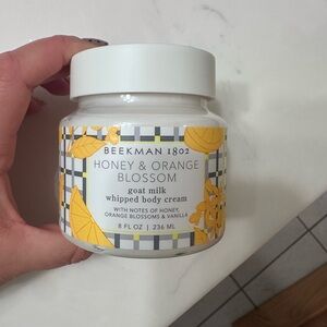 Beekman 1802 Honey & Orange Blossom Body Cream - White and Yellow